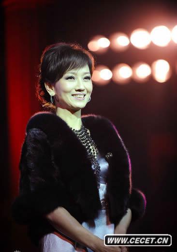 55歲趙雅芝風(fēng)采不減