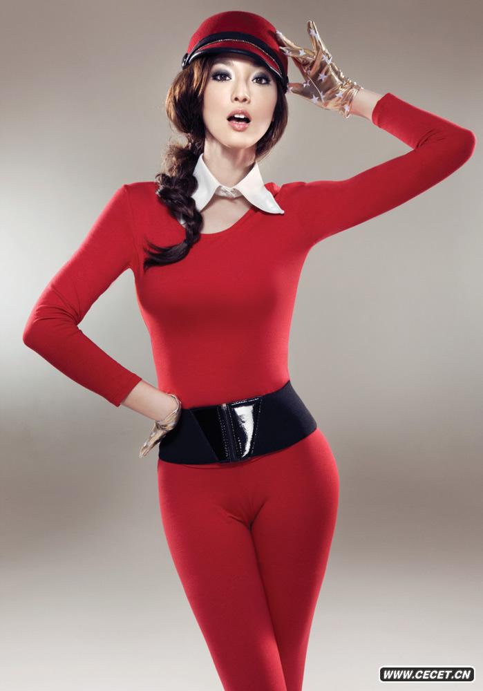 吳佩慈大片秀玲瓏曲線(xiàn)