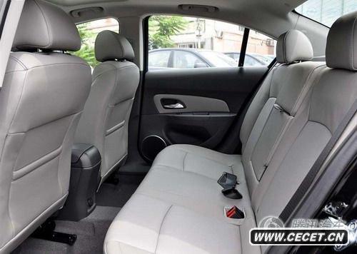 [x܇(ch)]2009N(xio)1.6Lo܇(ch)]