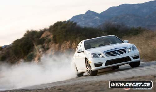 新任運動(dòng)征服者 試駕2010款奔馳E63 AMG