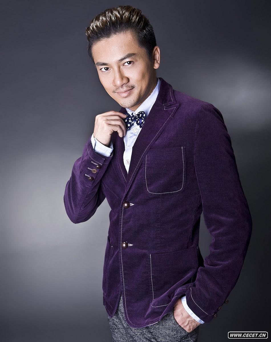 蘇有朋2010全新寫(xiě)真