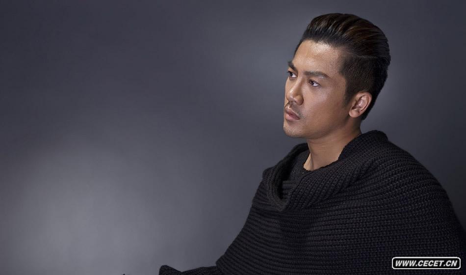 蘇有朋2010全新寫(xiě)真