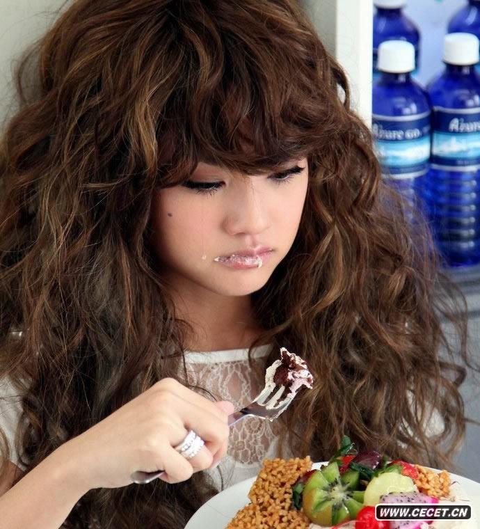 楊丞琳《雨愛(ài)》MV劇照