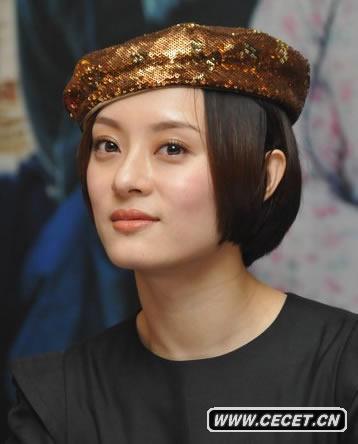 孫儷衣服造型似凸點(diǎn)