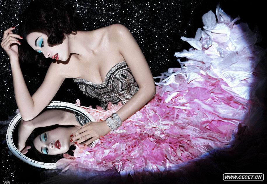 應采兒妖嬈身段嫵媚多姿