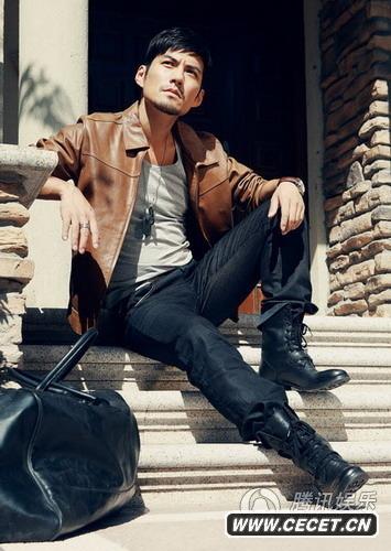 嚴寬拍寫(xiě)真粗獷有型