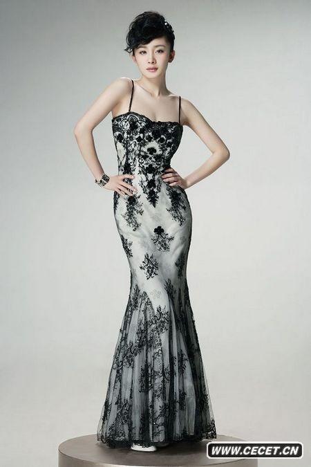 楊冪最新寫(xiě)真變輕熟女