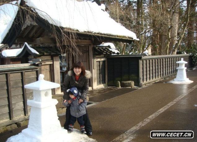 孟庭葦罕見(jiàn)全家福