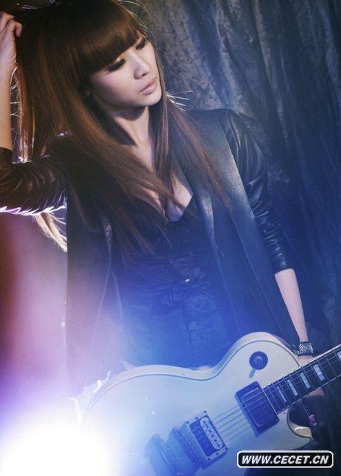 柳巖搖滾寫(xiě)真