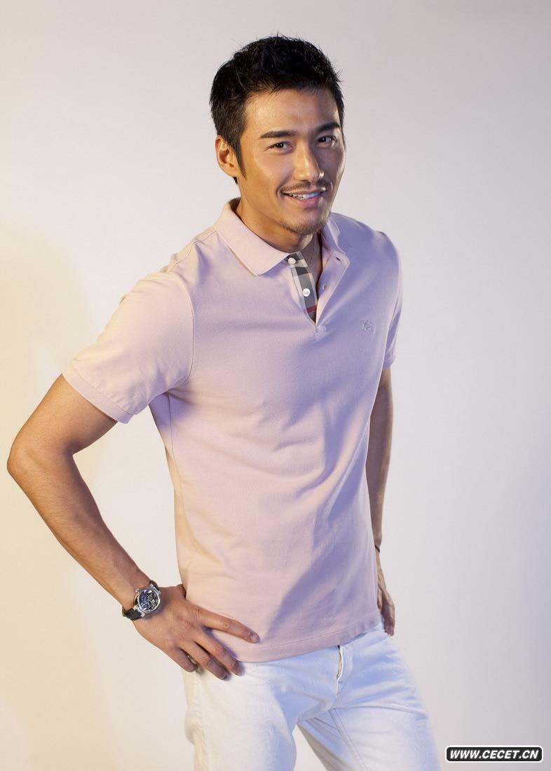 胡兵2010最新春夏寫(xiě)真