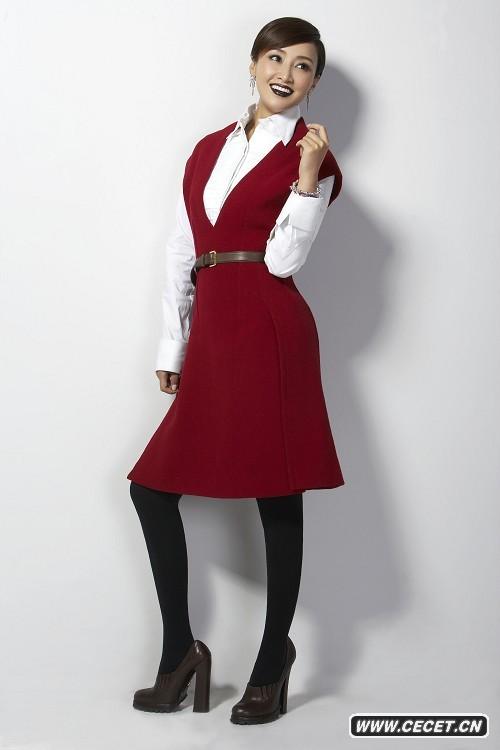 趙子琪貴氣十足拍廣告