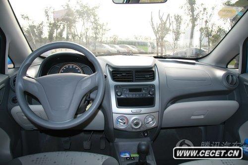 2010款 新賽歐 1.2 SE 手動(dòng)時(shí)尚版 實(shí)拍