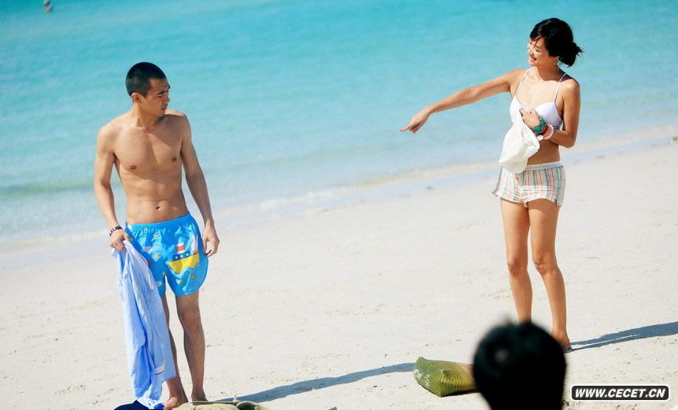 徐靜蕾三點(diǎn)上陣