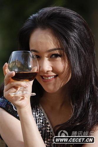 左小青春日活力寫(xiě)真