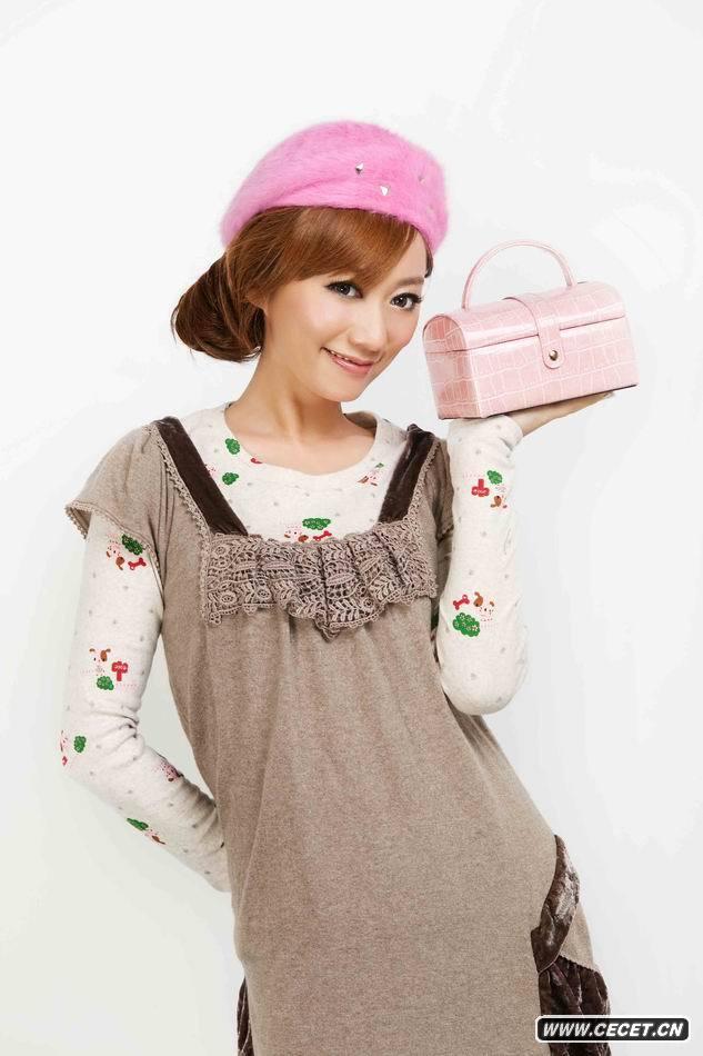 原梓霏鄰家女孩寫(xiě)真