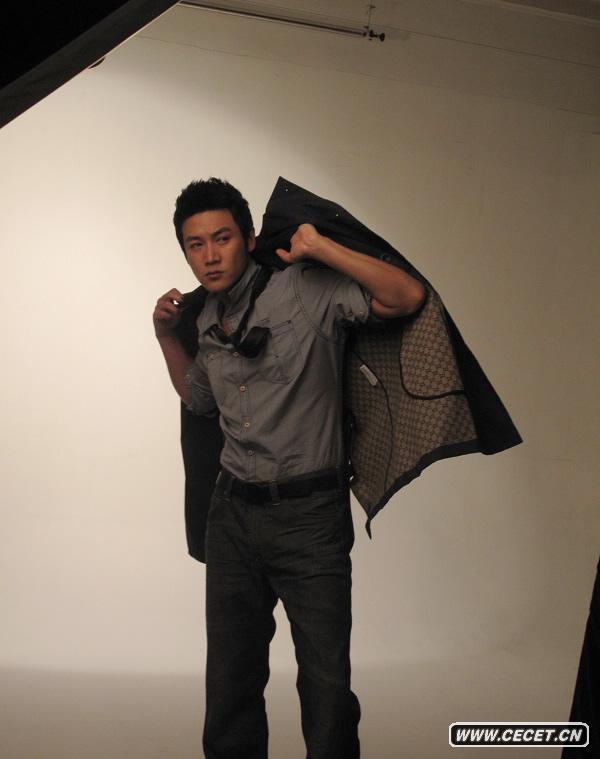 陸毅另類(lèi)大片顯露性情