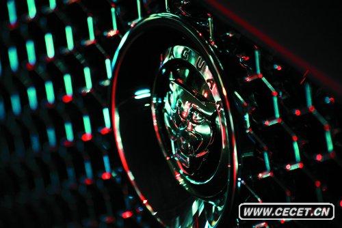 全新捷豹XJ中國正式上市 售價(jià)198萬(wàn)元