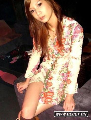 蕭依婷生活寫(xiě)真照曝光