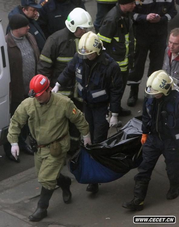 ԮˆTyzwúɫӰĻ@Fվ̧ (D18)