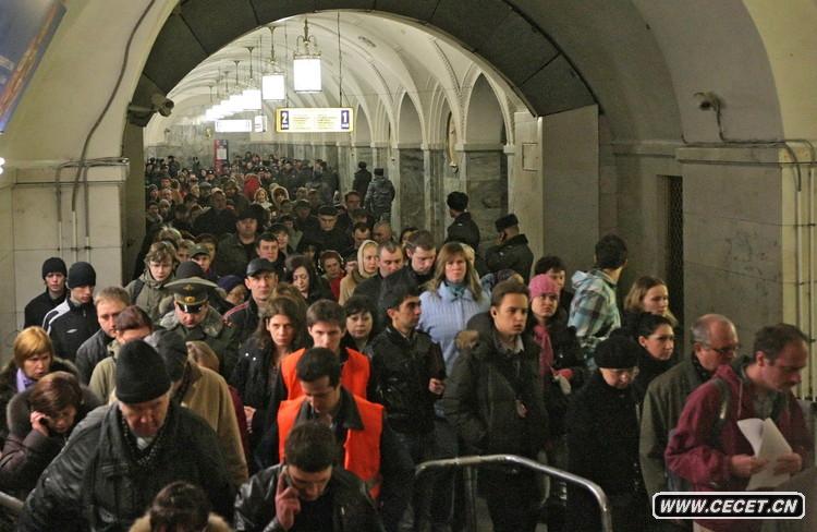 ˿͏ĵFĻ@վɢ (D25)