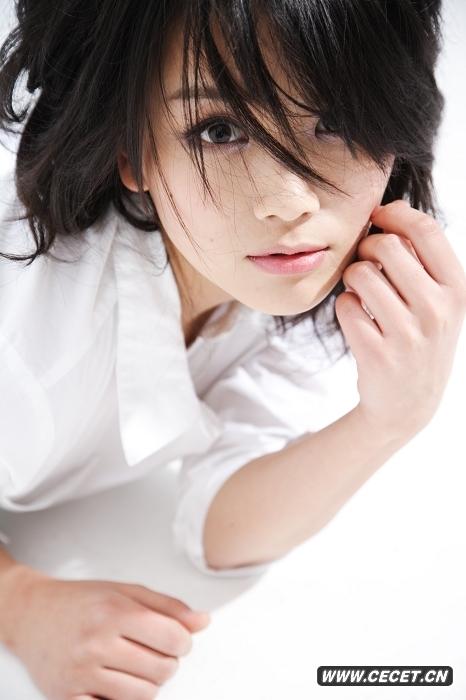 曹曦文清新氣質(zhì)寫(xiě)真