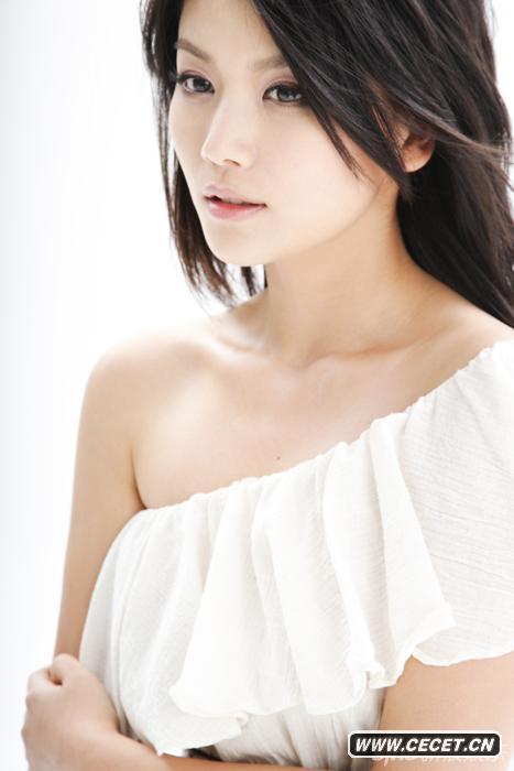 曹曦文清新氣質(zhì)寫(xiě)真