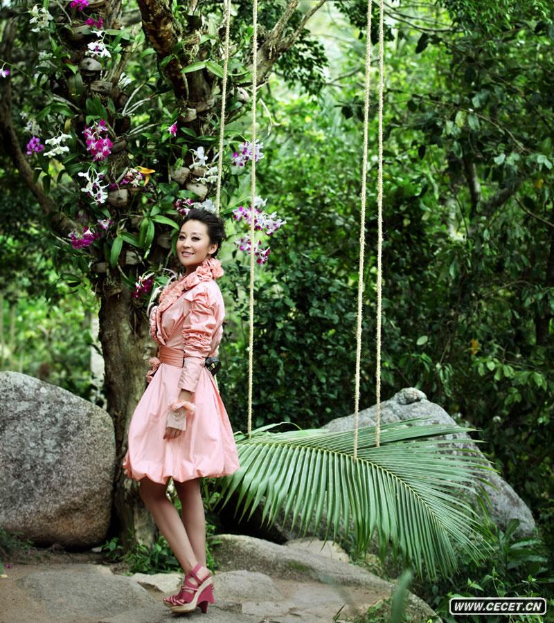 苗圃“花”服打造生態(tài)美