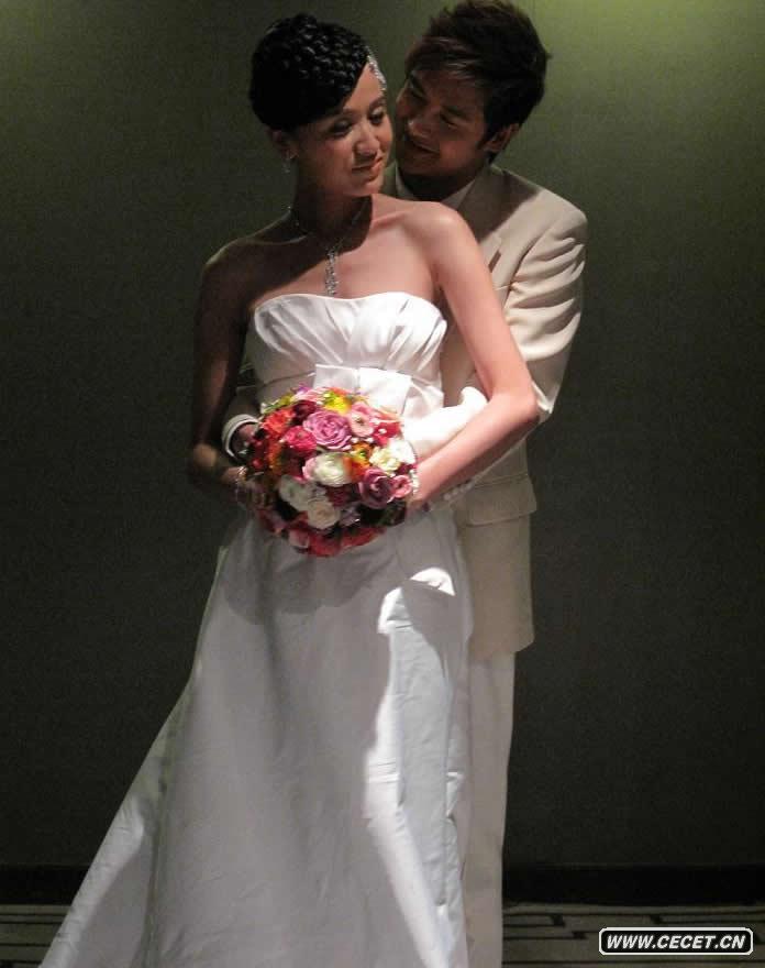 田亮葉一茜鏡頭前曬甜蜜