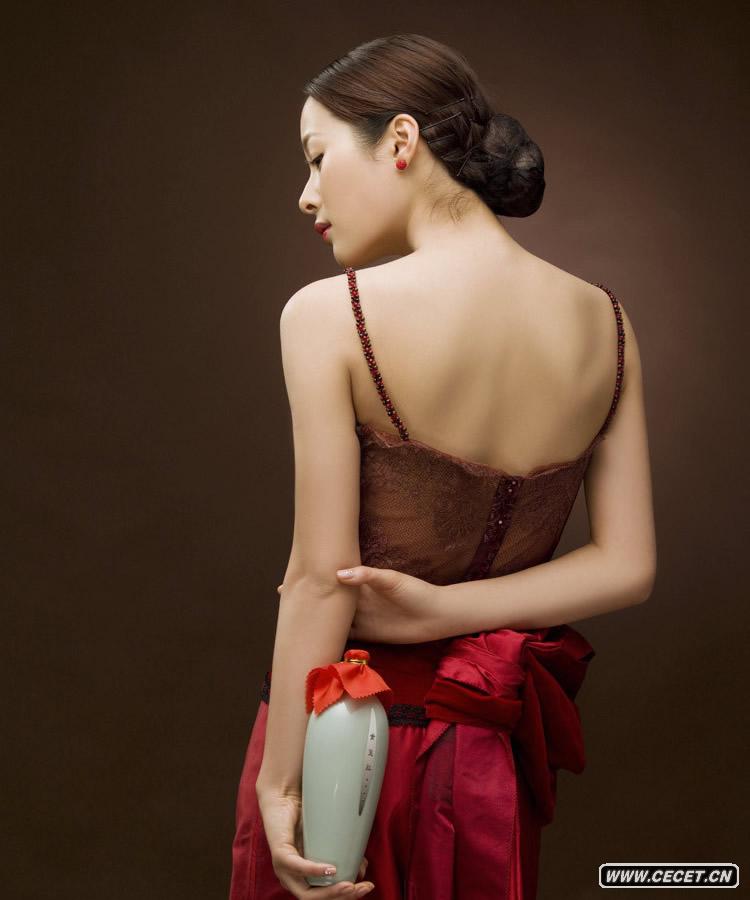 江一燕酒醉寫(xiě)真秀美肌