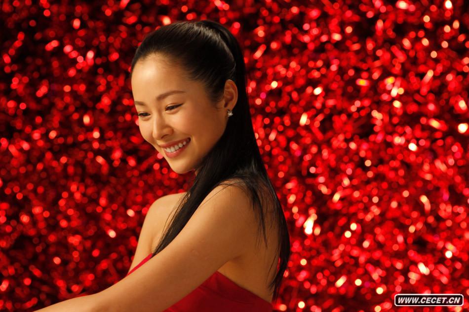 江一燕酒醉寫(xiě)真秀美肌