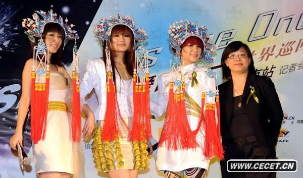 S.H.E戴鳳冠大談結婚