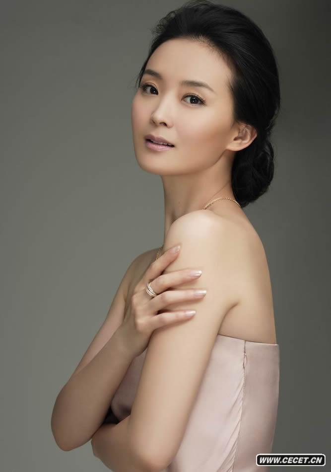 王艷白色肌膚寫(xiě)真曝光