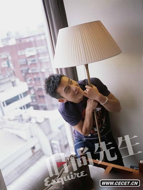 陳冠希感性寫(xiě)真曝光