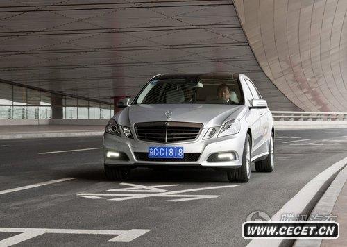 2010 Y E300L ٷYψD