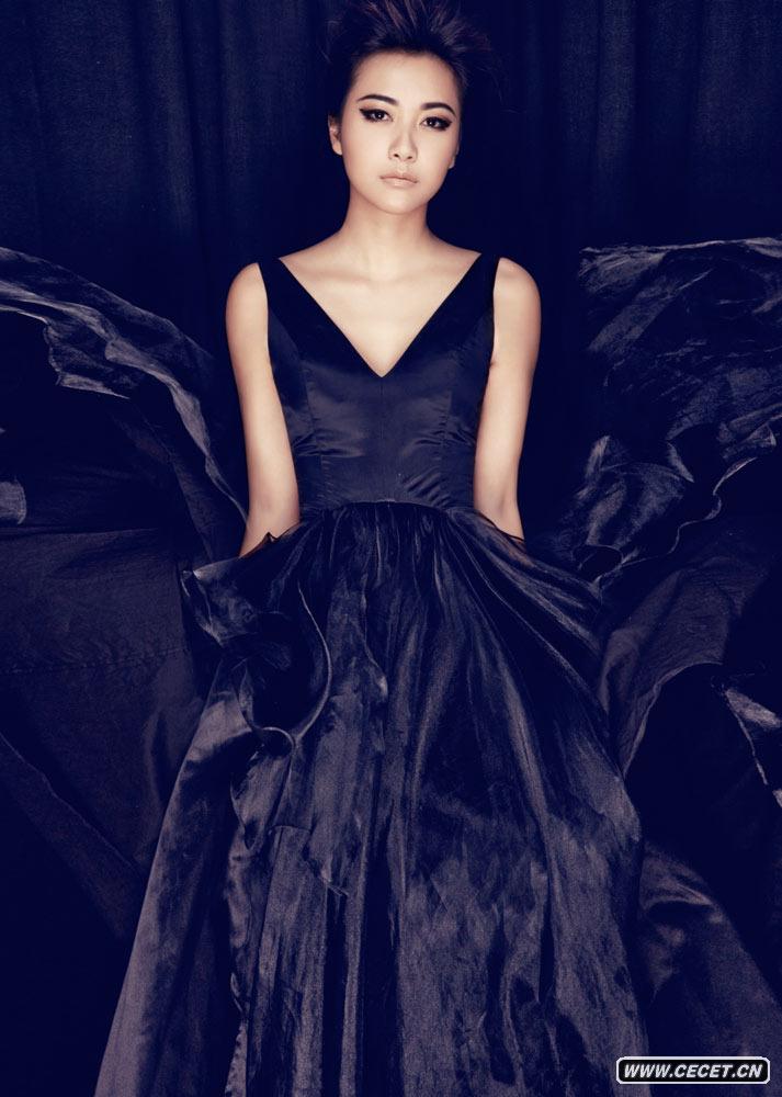 徐靜蕾展現冷艷之美