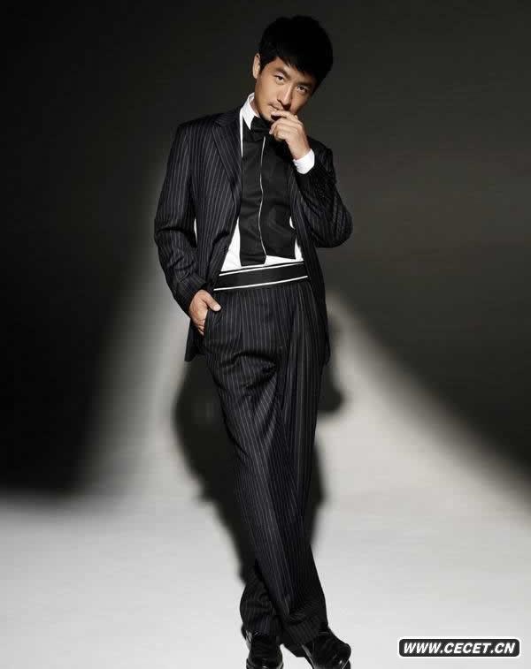 郭曉冬《時(shí)尚北京》封面大片