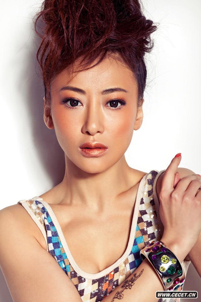 陳紫函復古大片野性十足