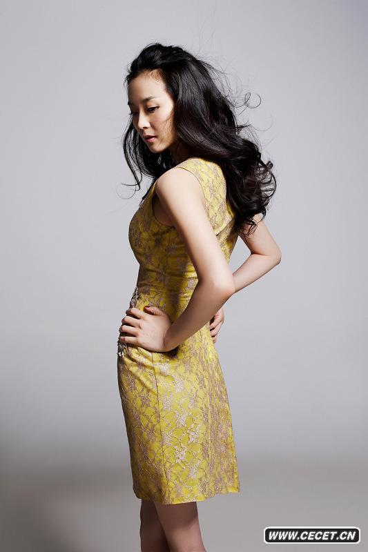 王艷清新寫(xiě)真溫柔如水