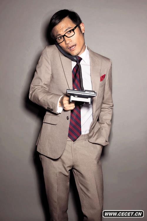 耿樂(lè )寫(xiě)真展型男魅惑