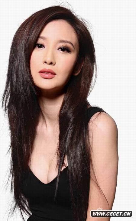 張萌成五月封面女郎