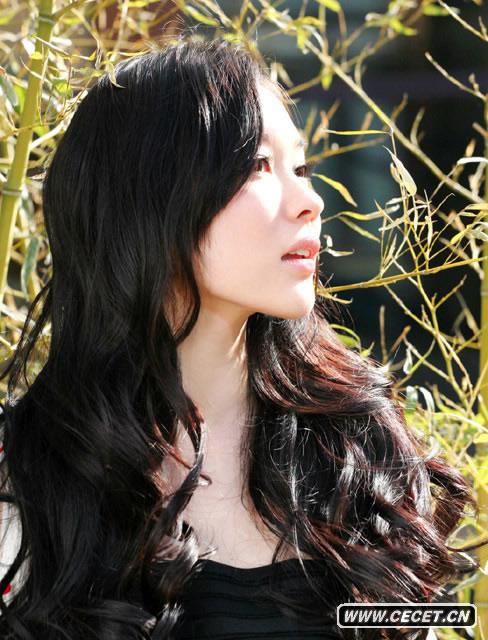 霍思燕早春寫(xiě)真