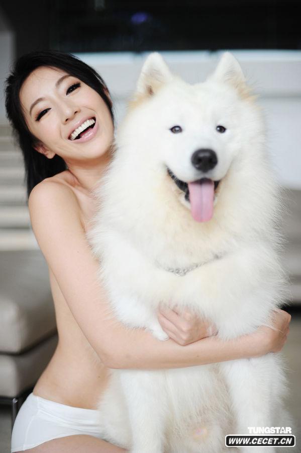 隋棠赤裸上身輕松賺百萬(wàn)