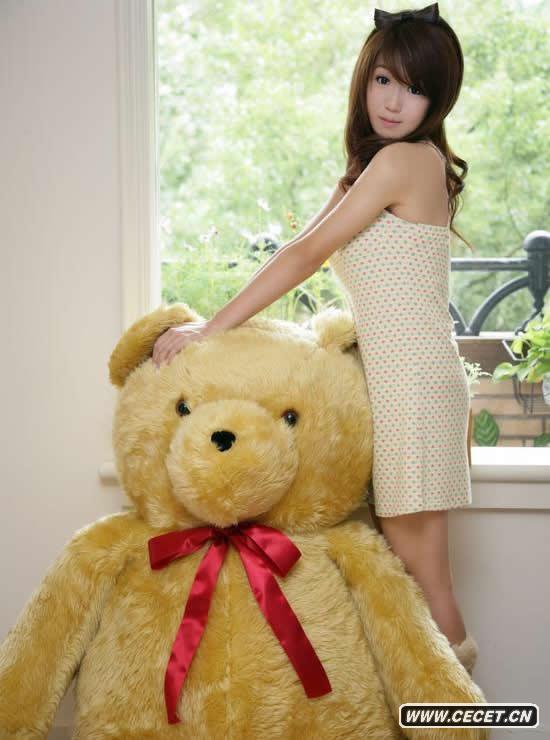 郭書(shū)瑤拍清純寫(xiě)真