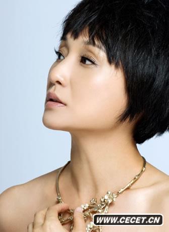 孔琳最新美容大片