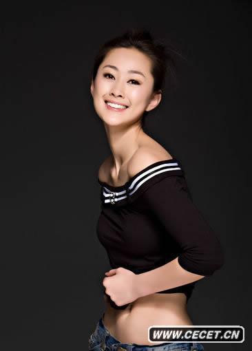 李若斯寫(xiě)真塑造新尤物