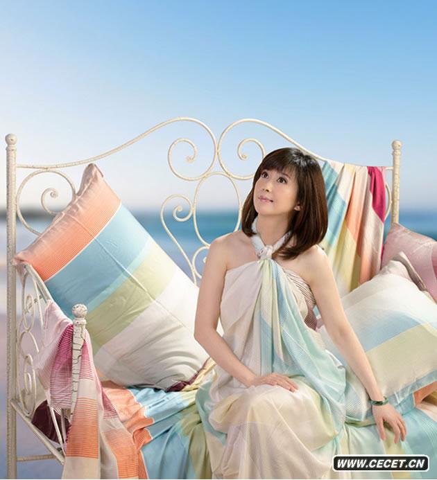 孟庭葦廣告照艷麗動(dòng)人