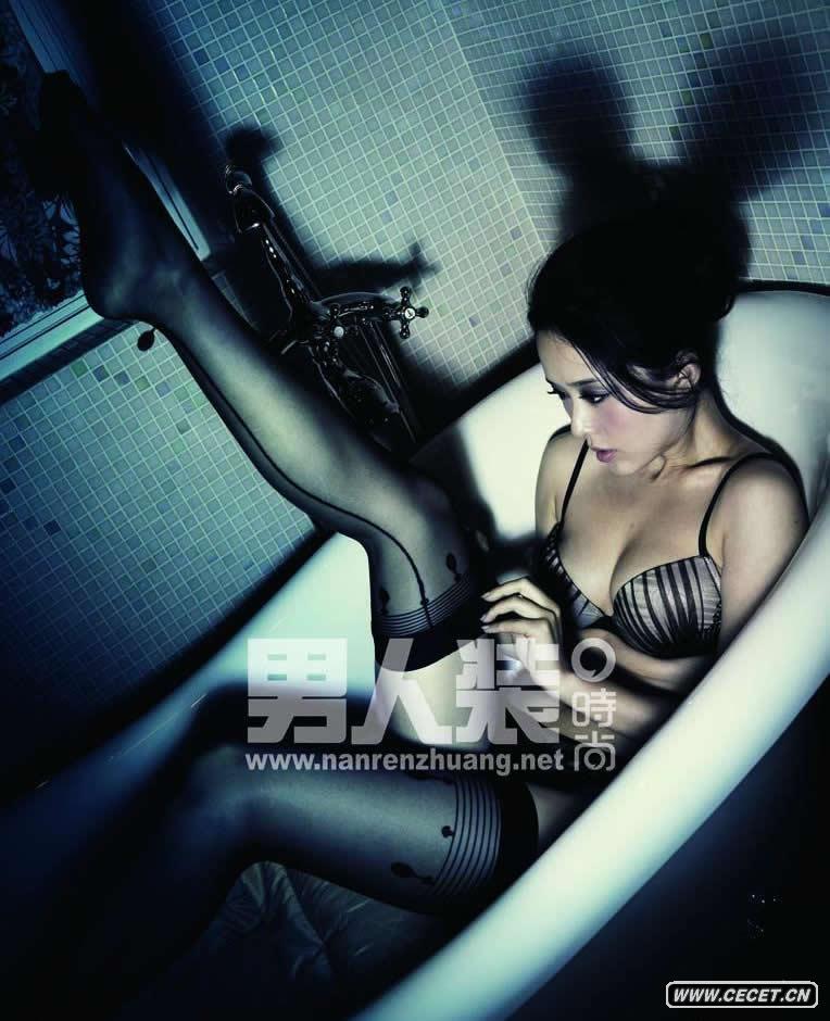 顏丹晨透視裝秀誘惑