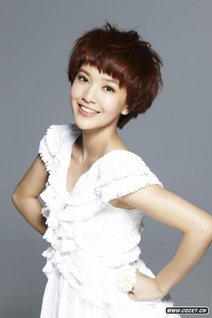 郭采潔寫(xiě)真大片曝光