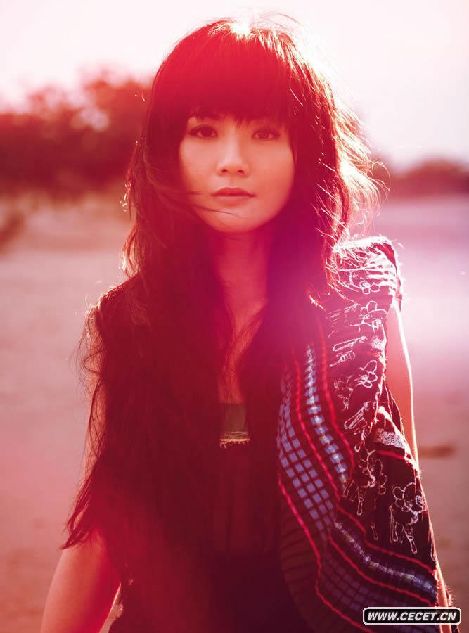 阿Sa寫(xiě)真笑顏如花