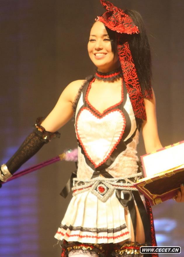 蒼井空COS妝扮代言